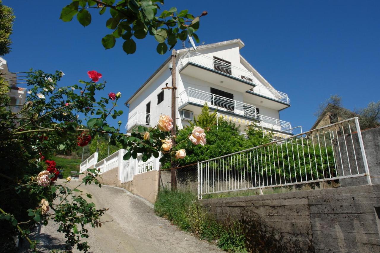 Wisteria Hotel Tivat Exterior foto
