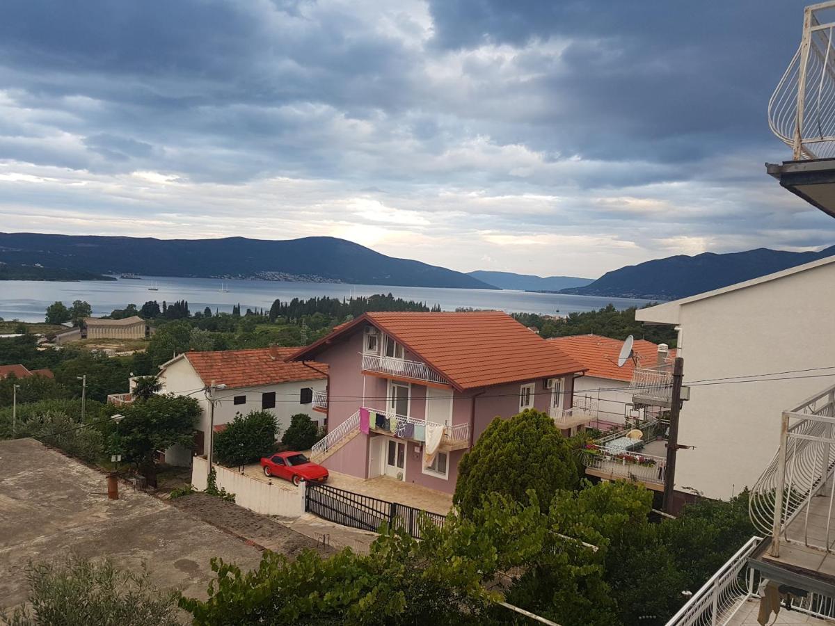 Wisteria Hotel Tivat Exterior foto